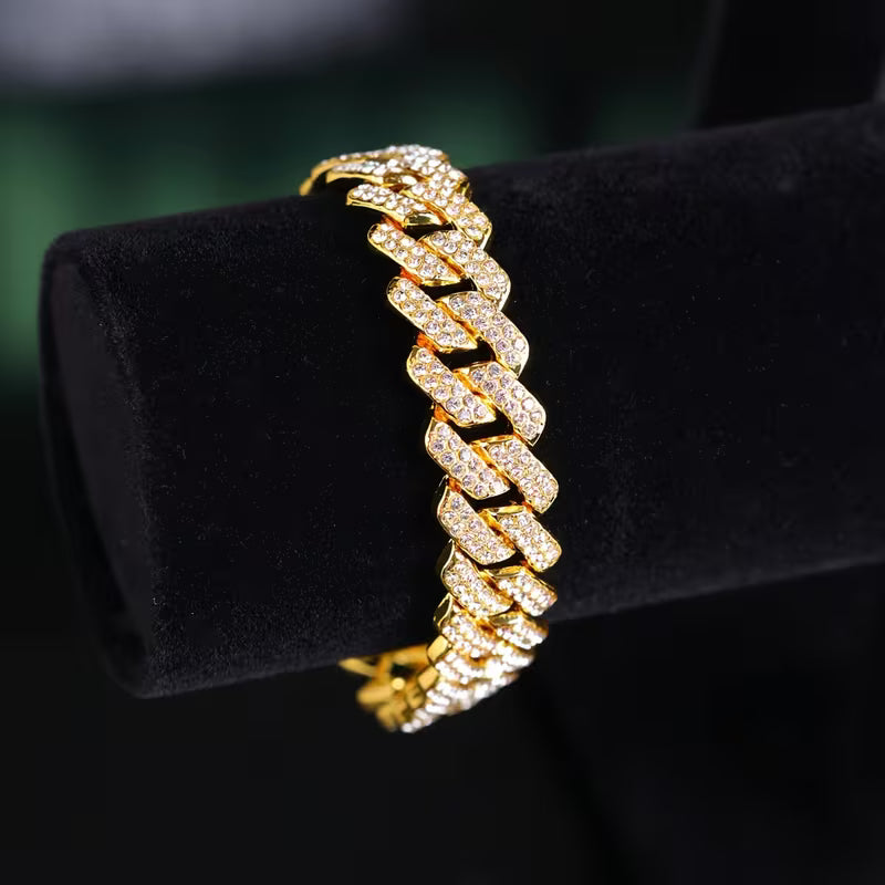 Brățară Cuban Iced Out Gold Premium – Luxury Edition | Trendora
